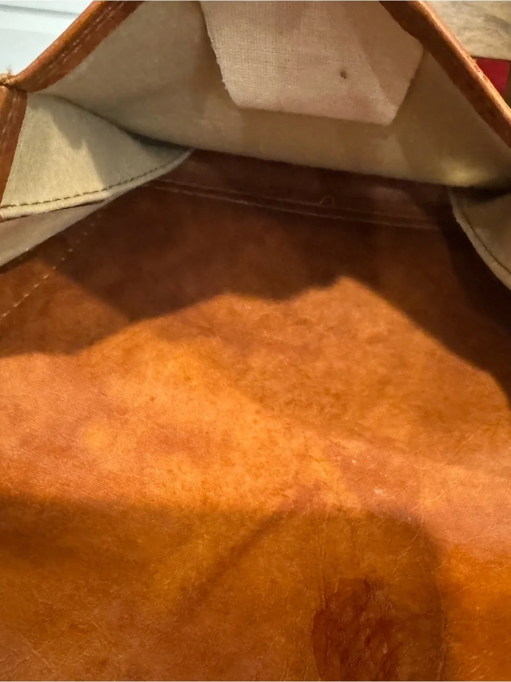 Vintage 1970s Samsonite Cognac Faux Leather Travel Messenger / Flight Bag